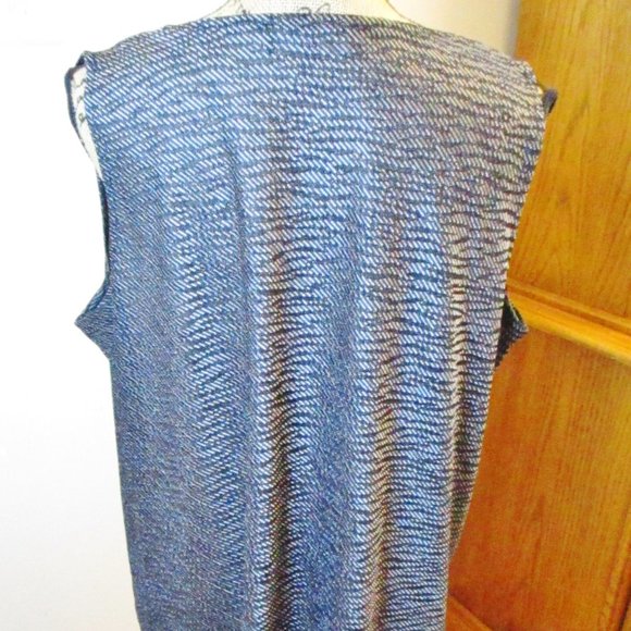 Jones New York Signature Woman Sleeveless Top, Draped Neck, Navy Blue, Size 1X - Picture 5 of 11